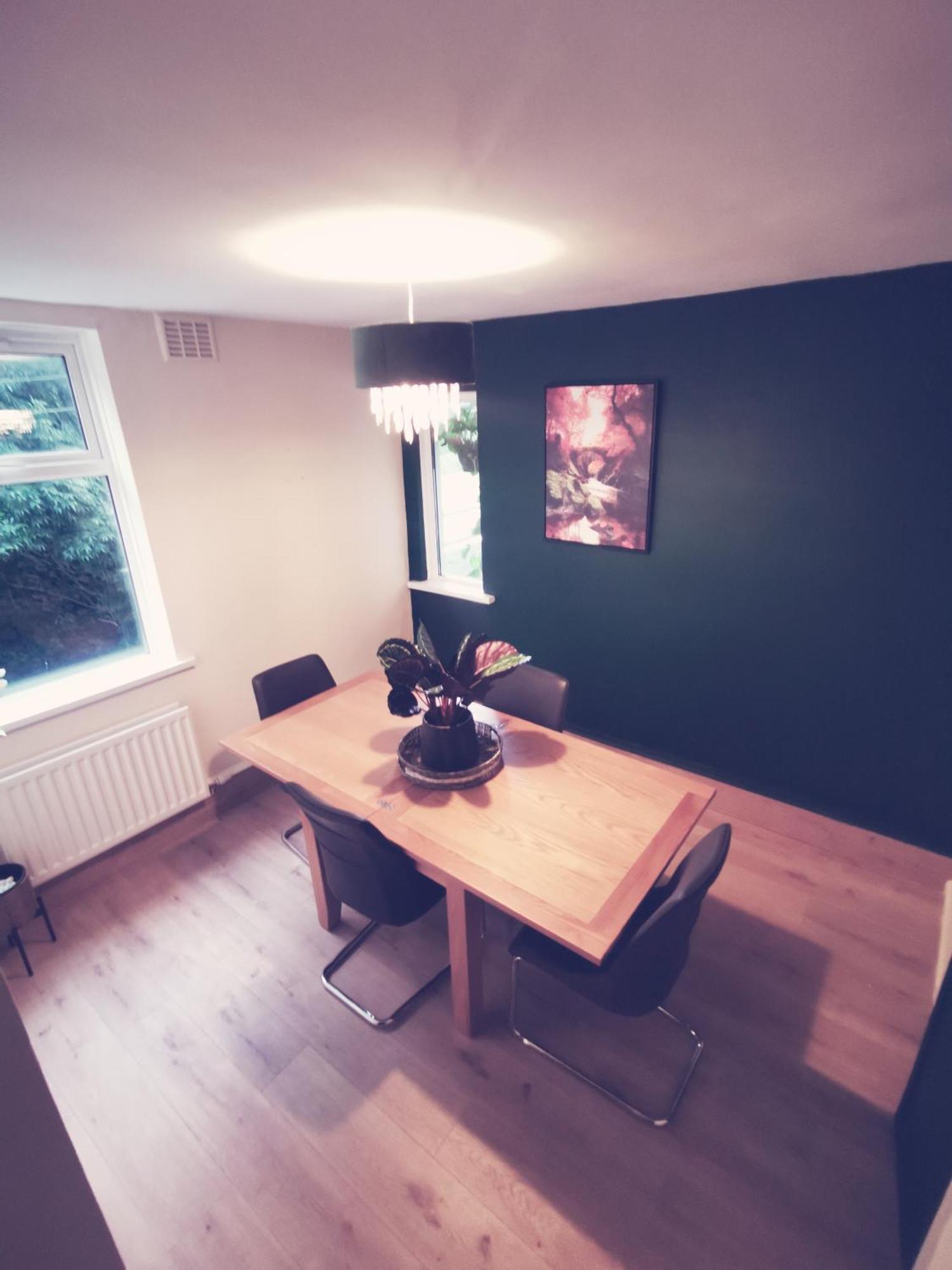 Entire 1 Bed Spacious Apartment, Private Balcony & Study Room Near City Whitehouse  外观 照片